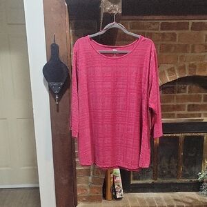 EVRI Women's Fuchsia Blouse